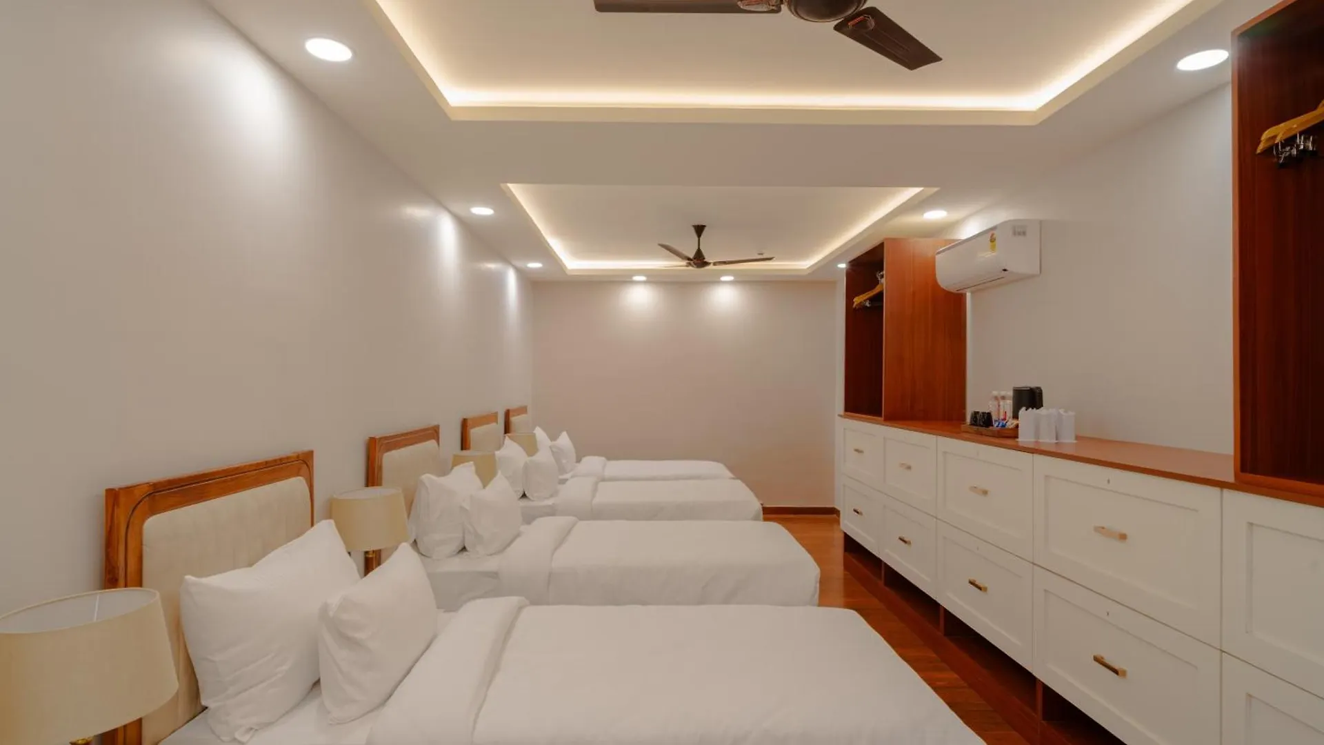 ***  Hotel Alokah Kashi Varanasi India