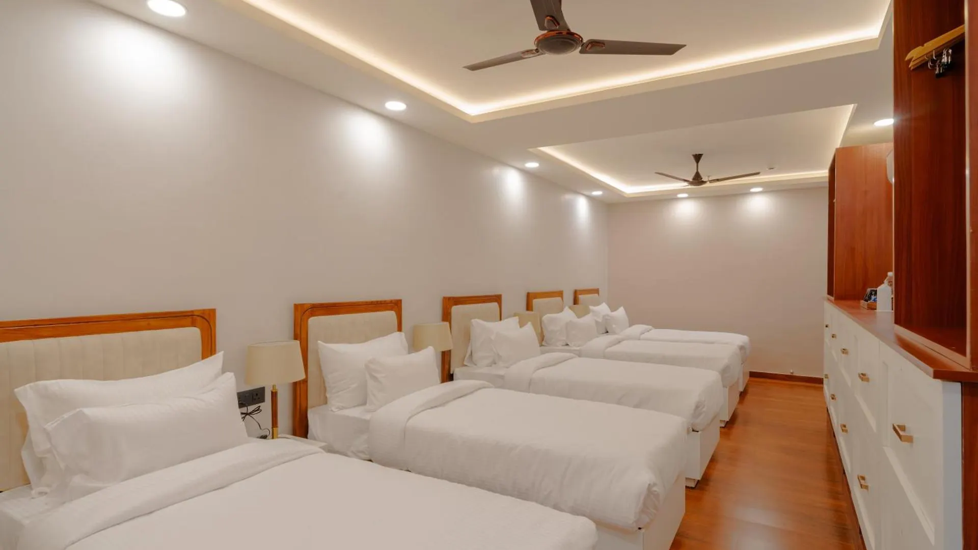 Hotel Alokah Kashi Varanasi
