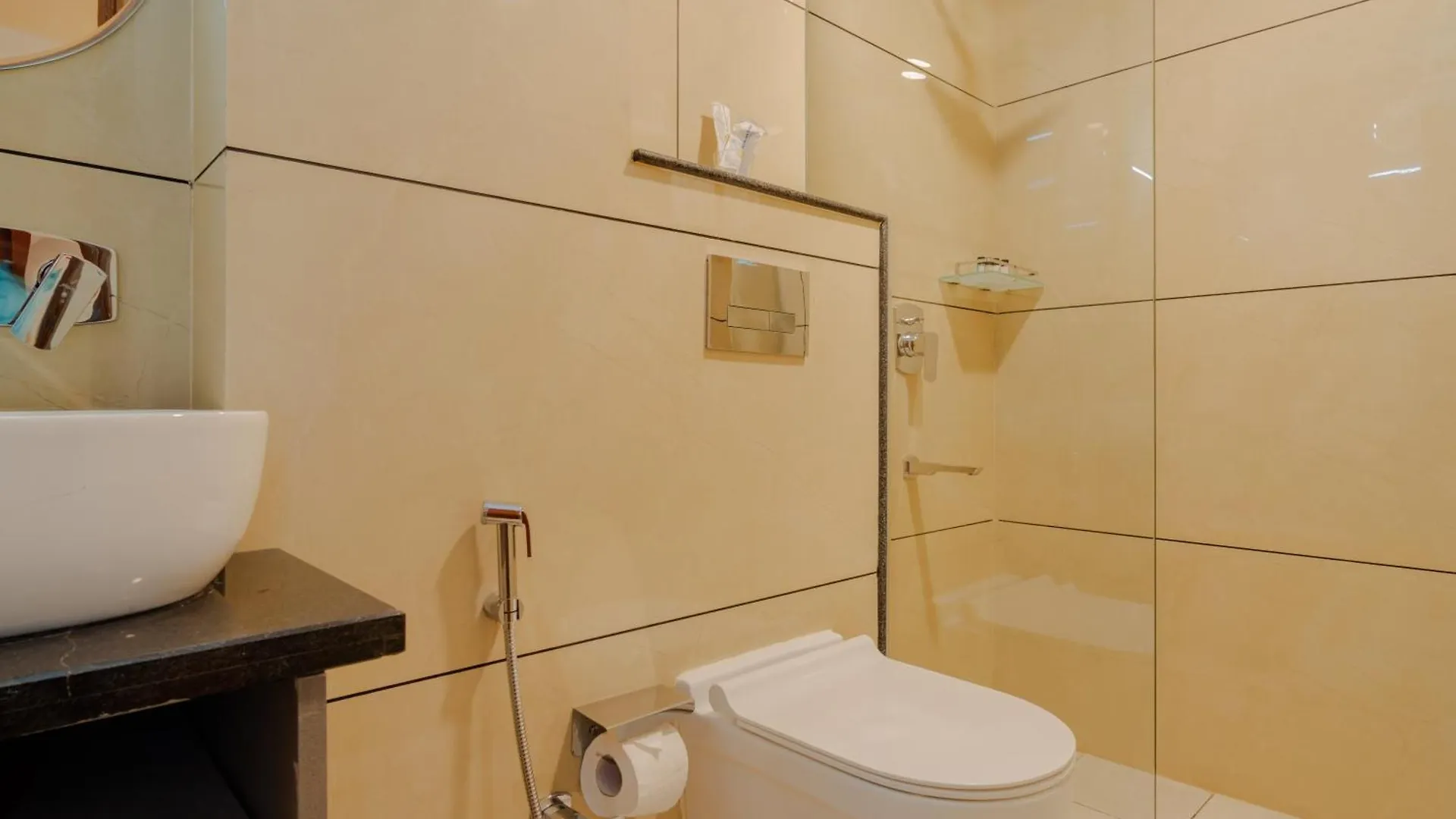 Hotel Alokah Kashi Varanasi